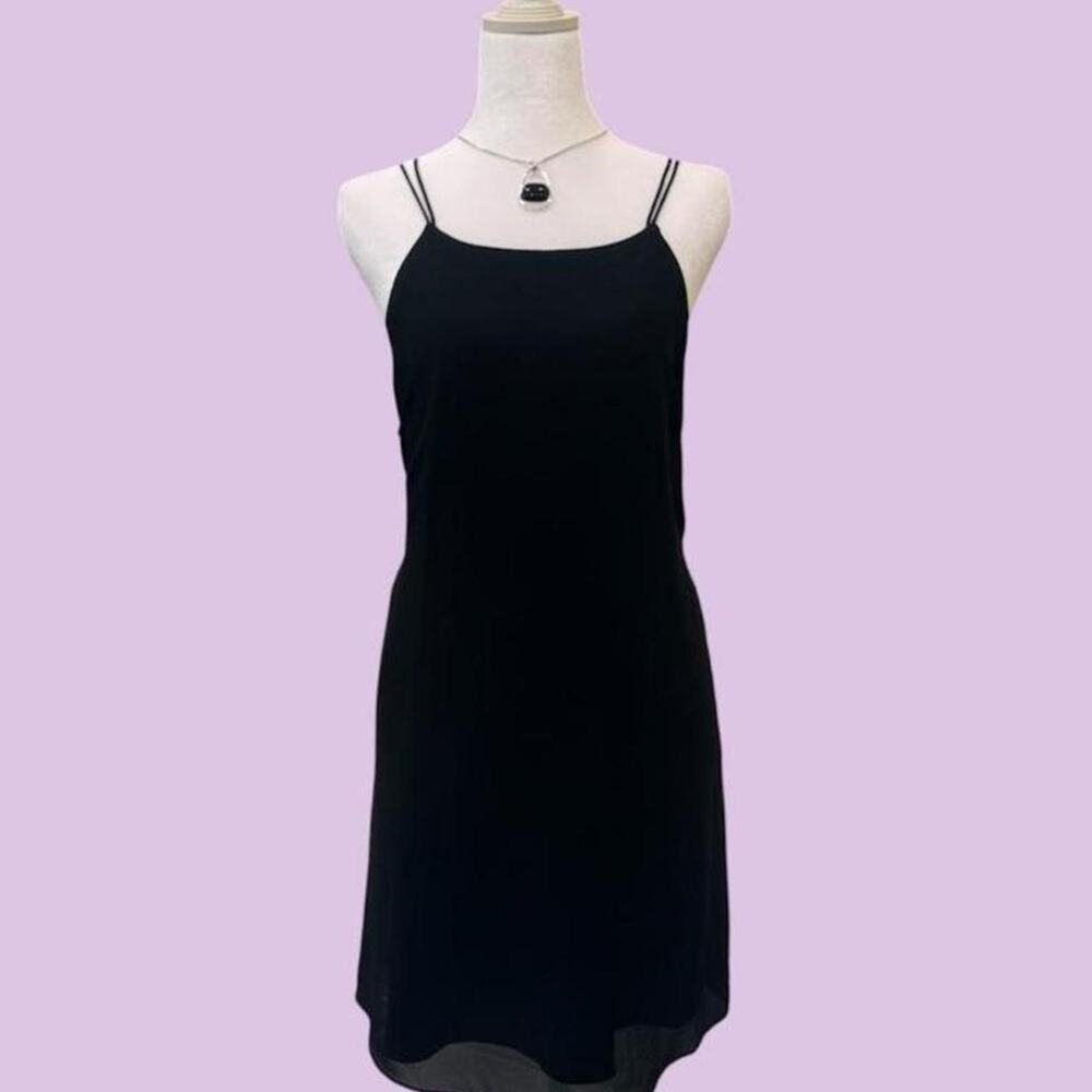 Simple black pleated baby doll